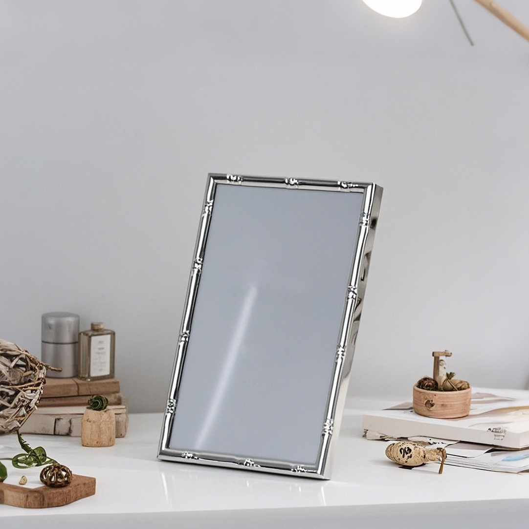 アルミ製ヨーロピアンフォトフレーム 6/7/8/10インチ  - Bamboo Photo Frame のレビューと価格